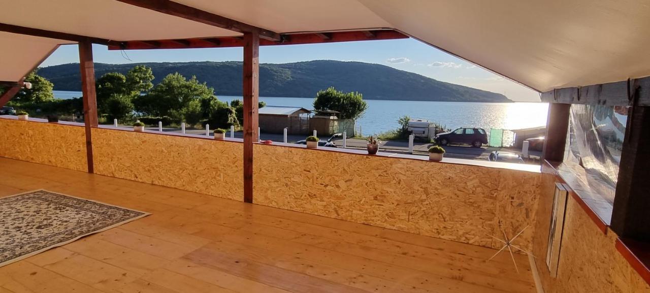 Vila Legrand Bazias Exterior photo
